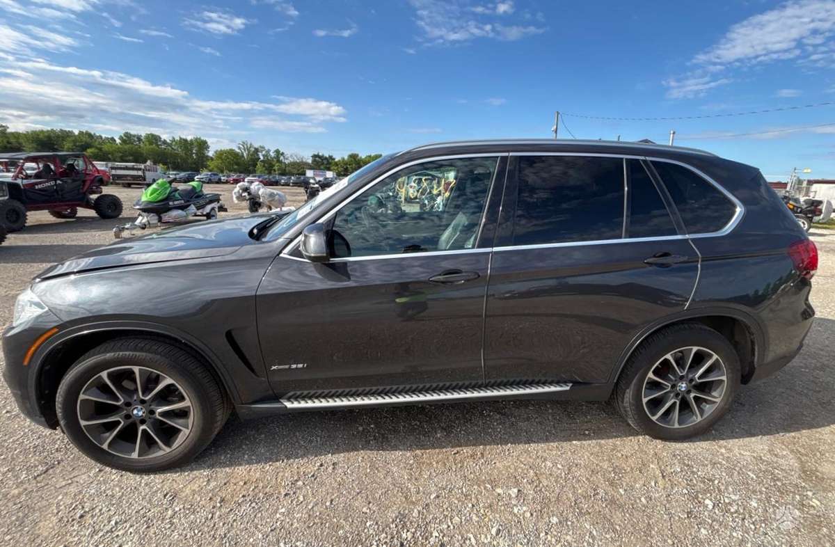 BMW X5 2014 — photo 6