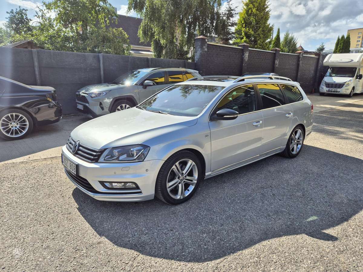 Volkswagen Passat 2011 — photo 10