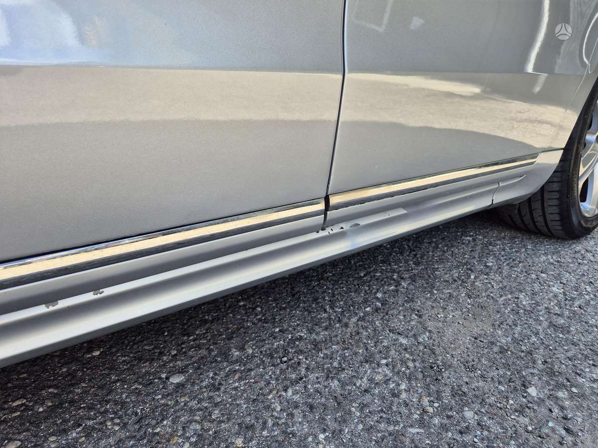 Volkswagen Passat 2011 — photo 15