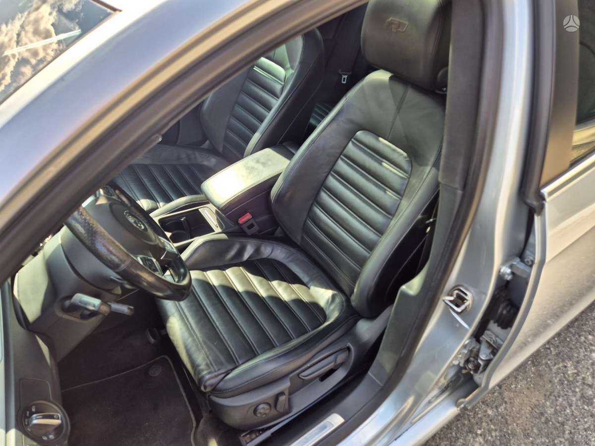 Volkswagen Passat 2011 — photo 29