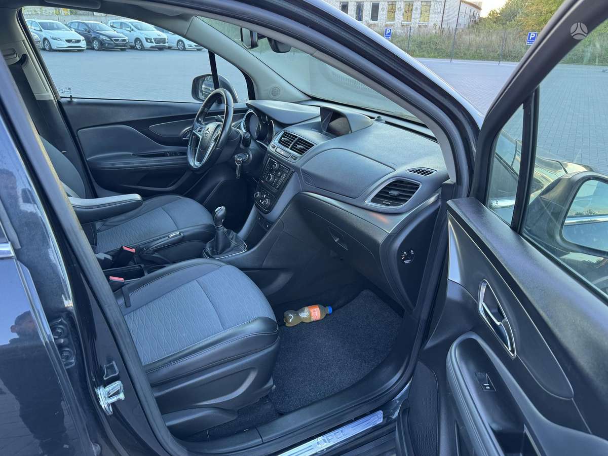 Opel Mokka 2015 — photo 12