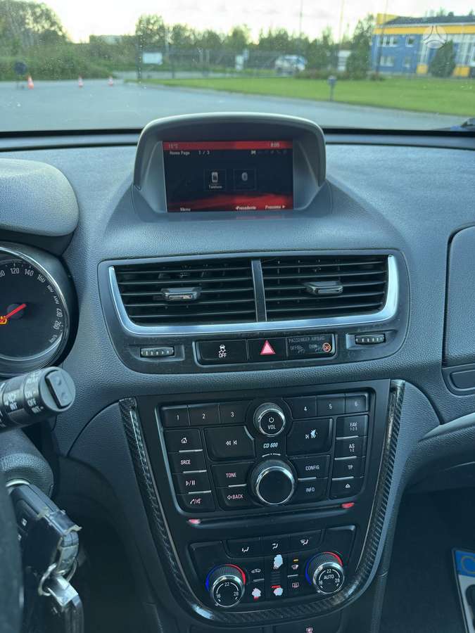 Opel Mokka 2015 — photo 18