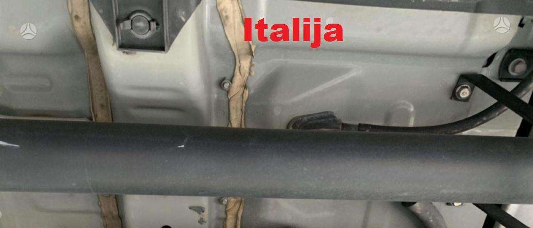 Volvo XC70 2008 — photo 23