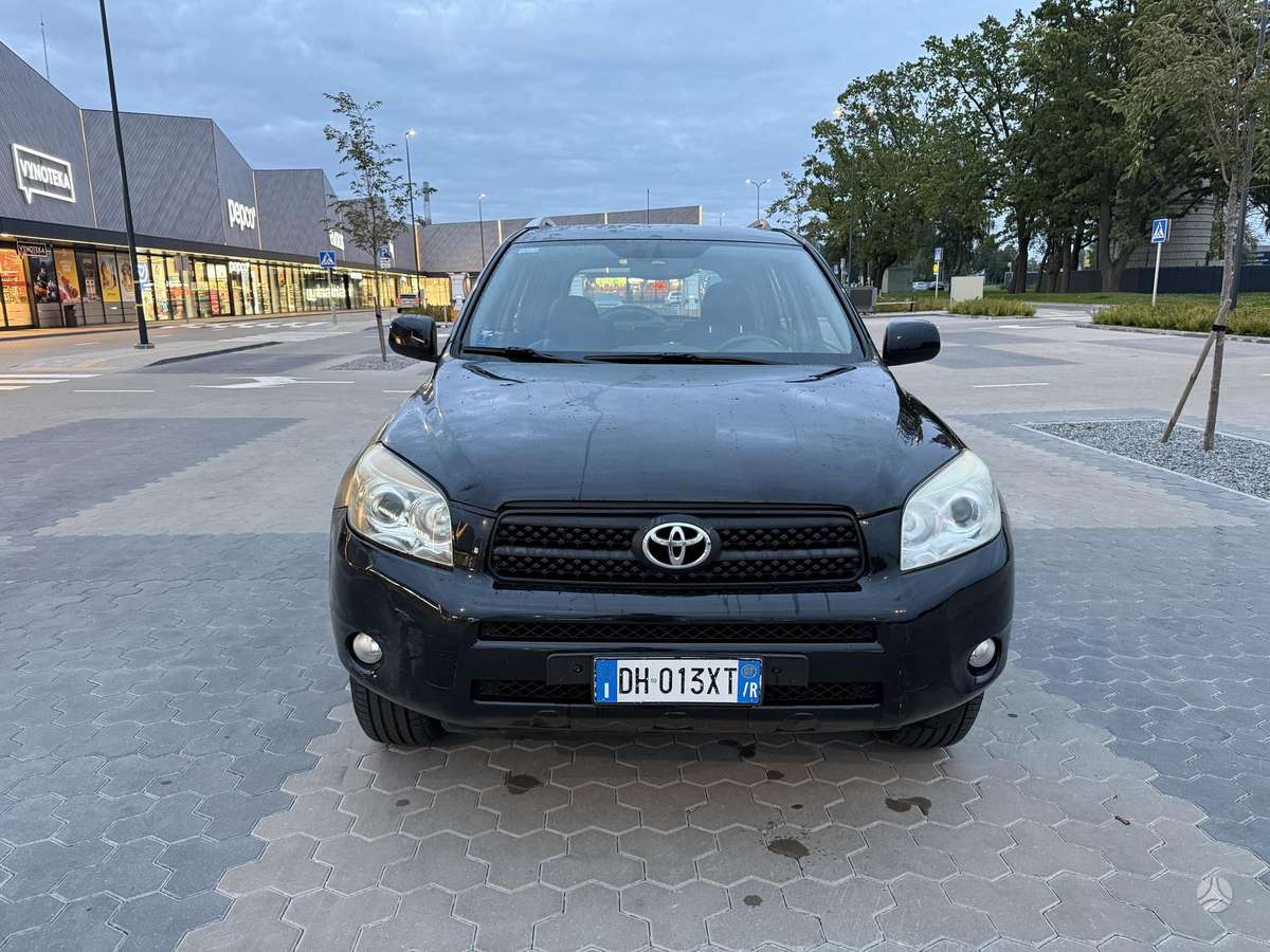 Toyota RAV4, 2007 — vehicle for AFU from Europe
