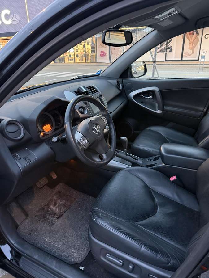 Toyota RAV4 2007 — photo 10