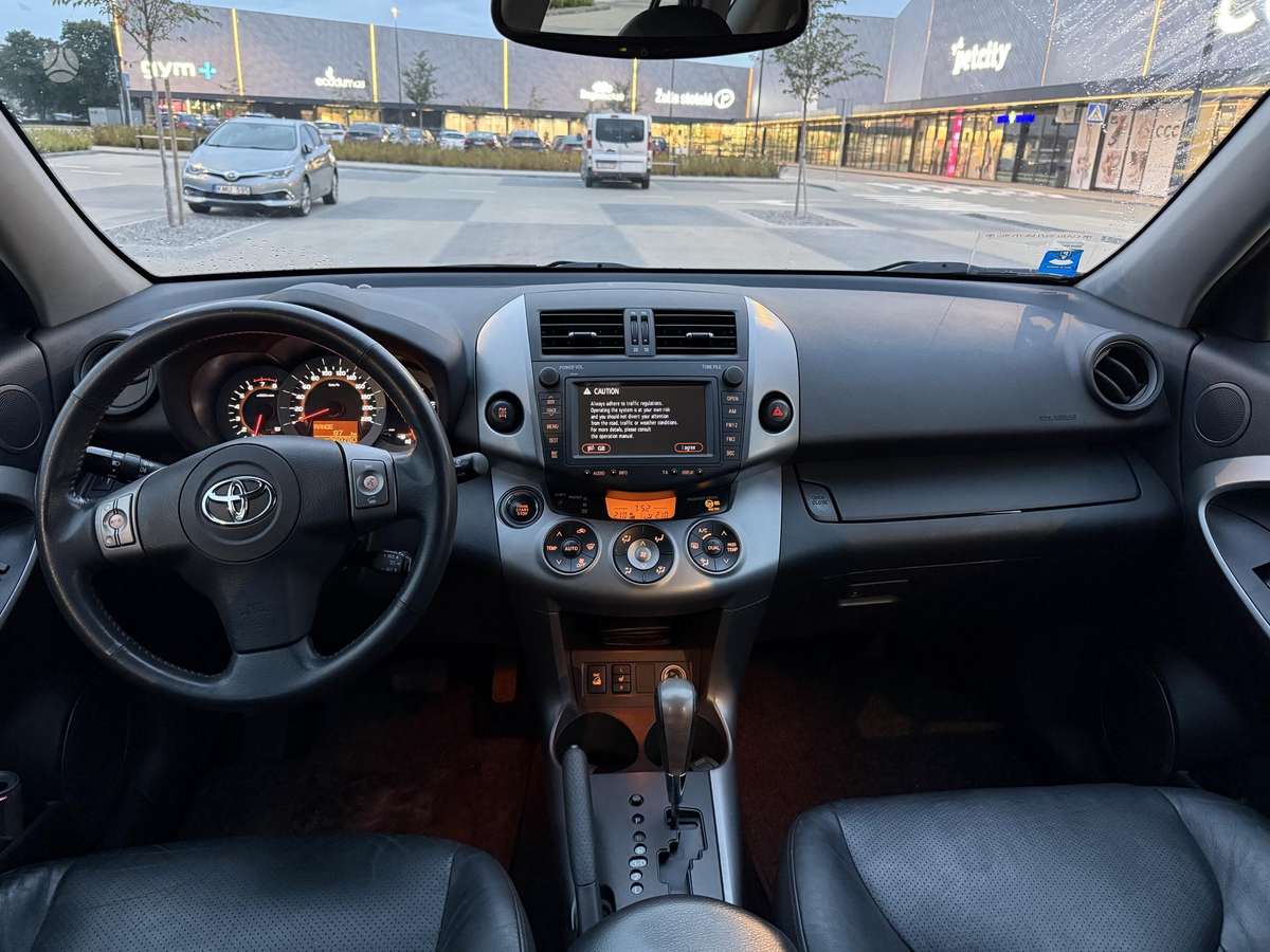 Toyota RAV4 2007 — photo 11