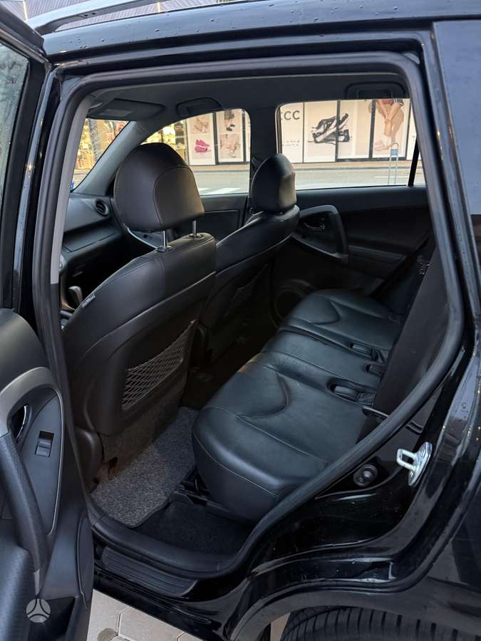 Toyota RAV4 2007 — photo 14