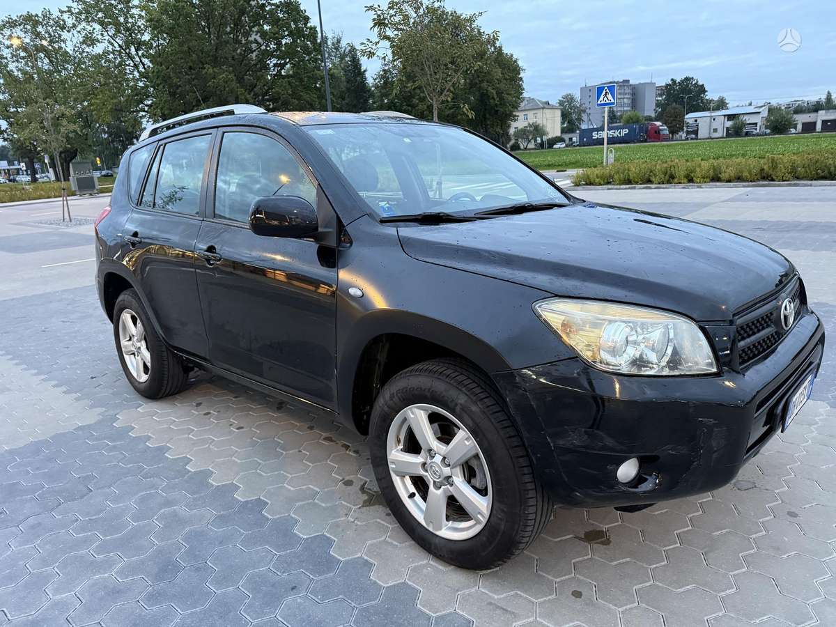 Toyota RAV4 2007 — photo 8