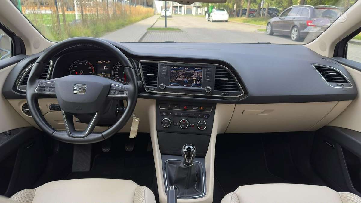 Seat Leon 2014 — photo 16