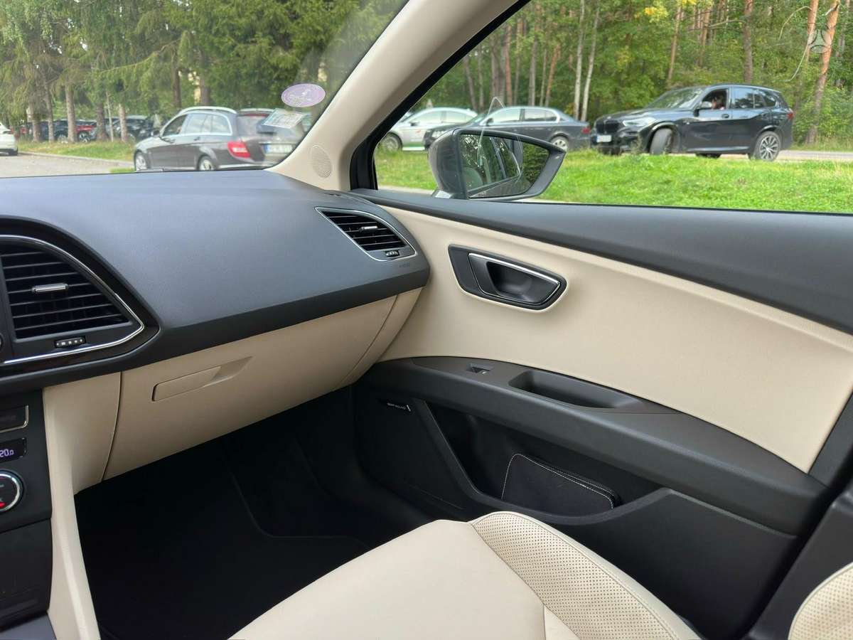 Seat Leon 2014 — photo 29