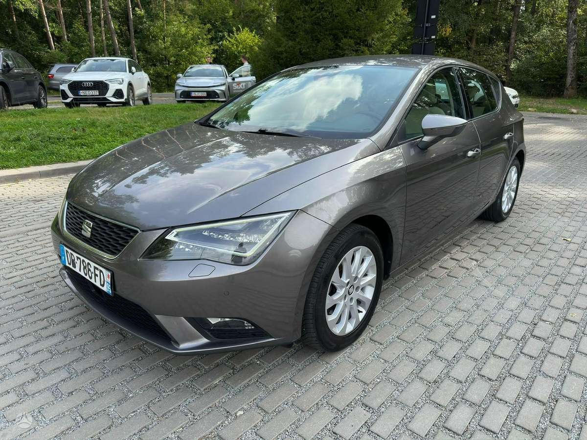 Seat Leon 2014 — interior