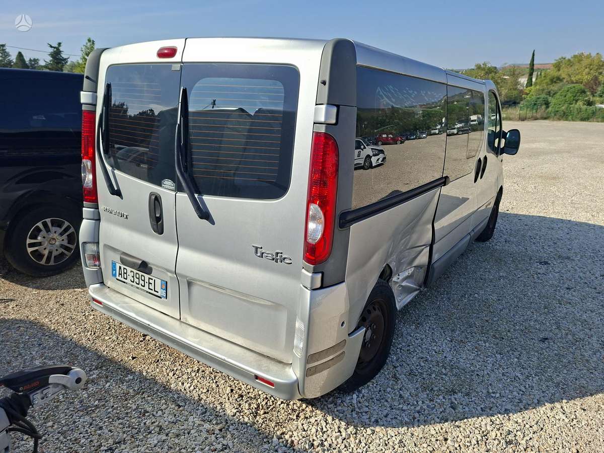 Renault Trafic 2009 — двигун 2000 cm³, 114 HP (84kW)