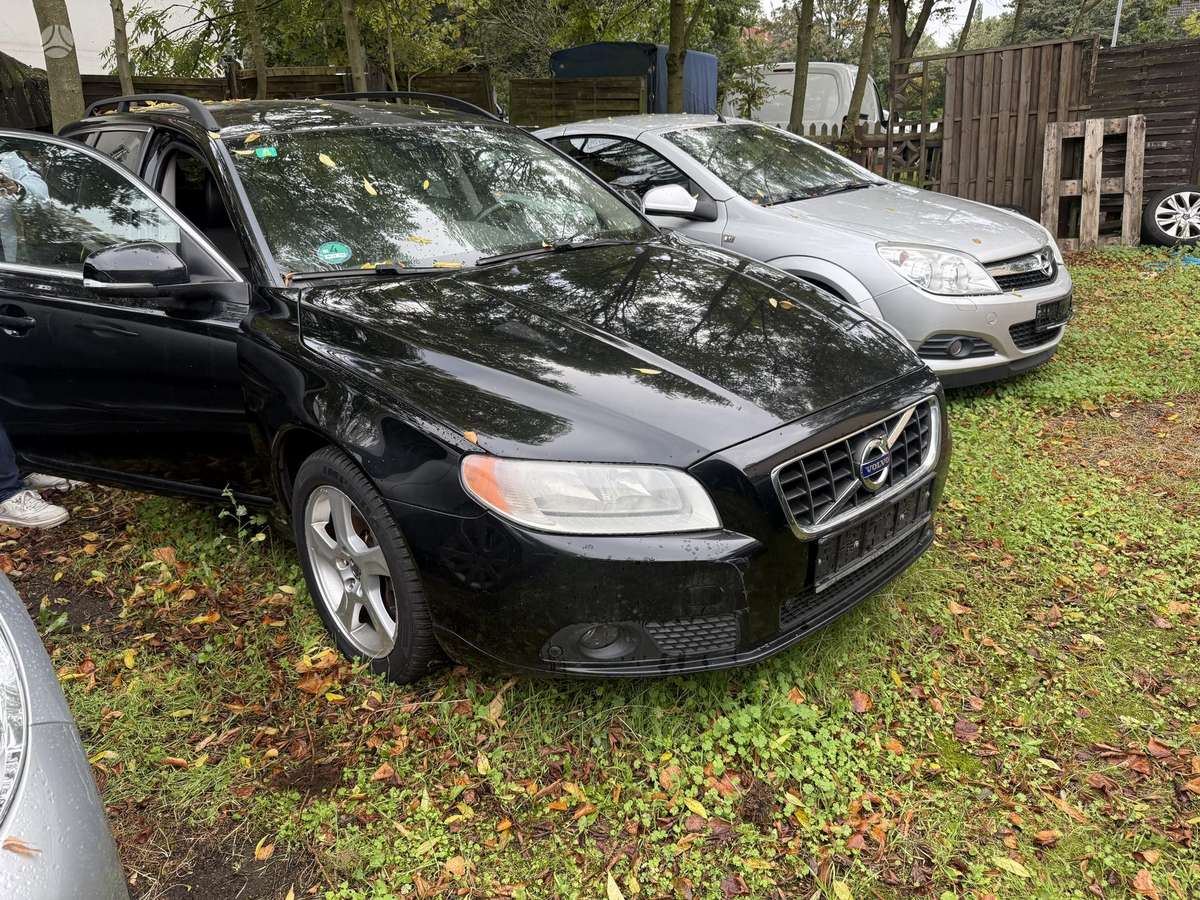 Volvo V70 2011 — vehicle for AFU Ukraine