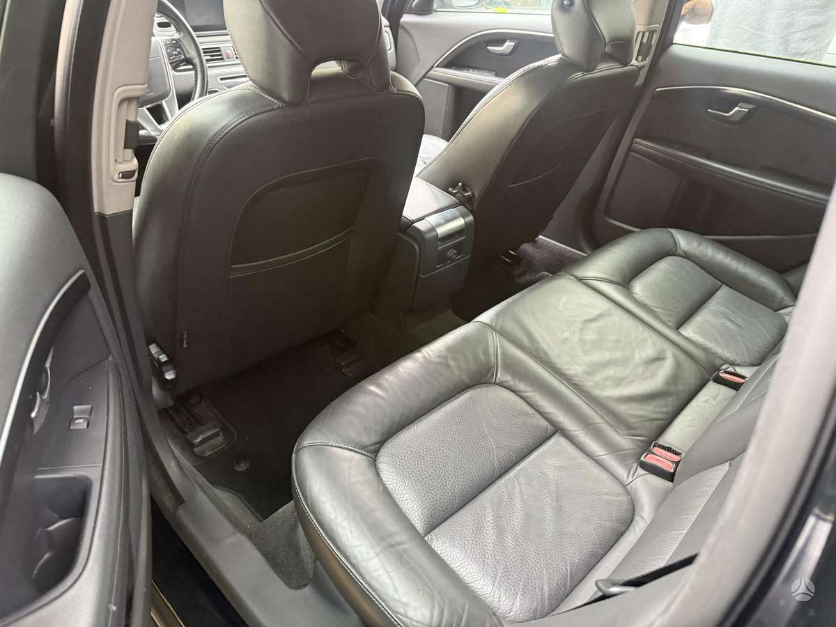 Volvo V70 2011 — photo 5