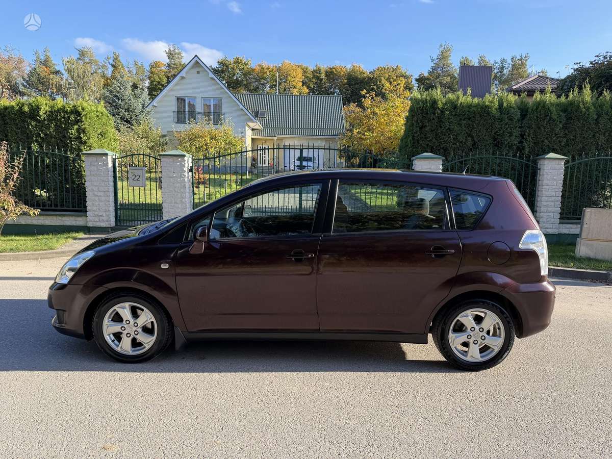 Toyota Corolla 2008 — photo 12