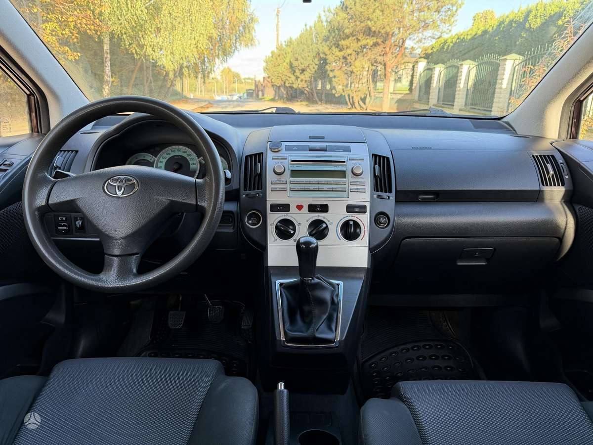 Toyota Corolla 2008 — photo 15