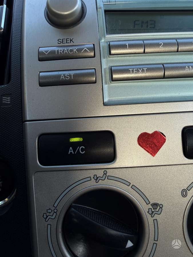 Toyota Corolla 2008 — photo 21