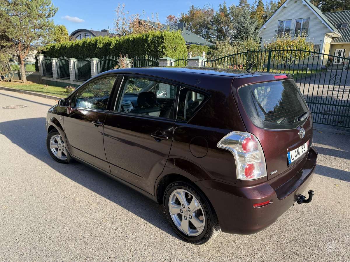 Toyota Corolla 2008 — photo 7