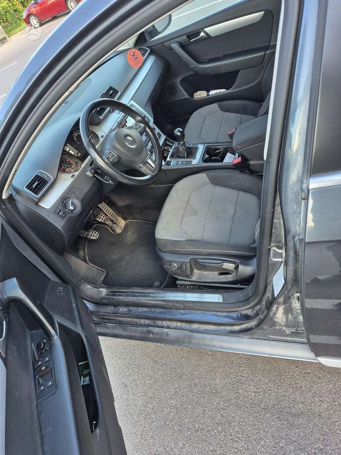 Volkswagen Passat 2014 — photo 7