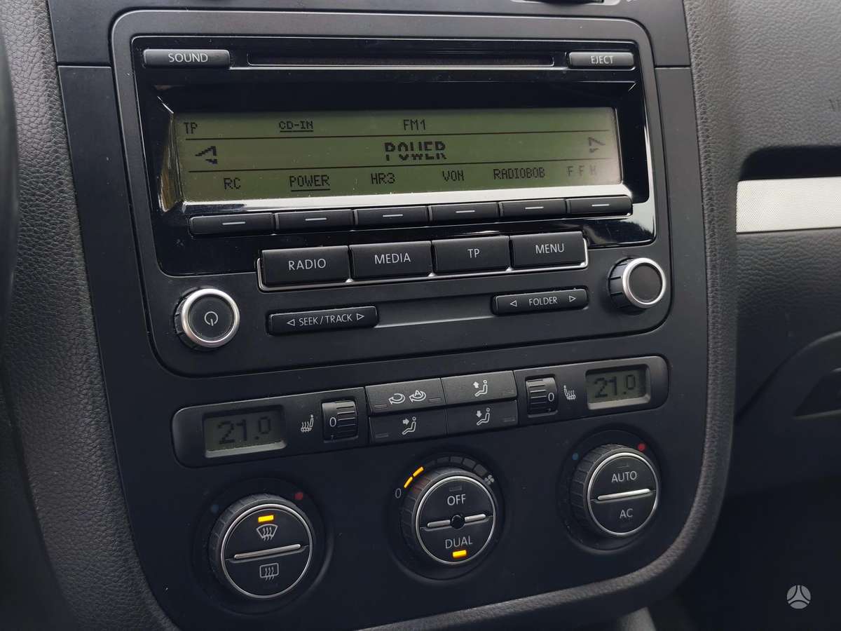 Volkswagen Golf 2009 — photo 11