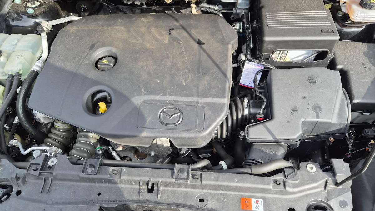 Mazda 5 2015 — фото 10