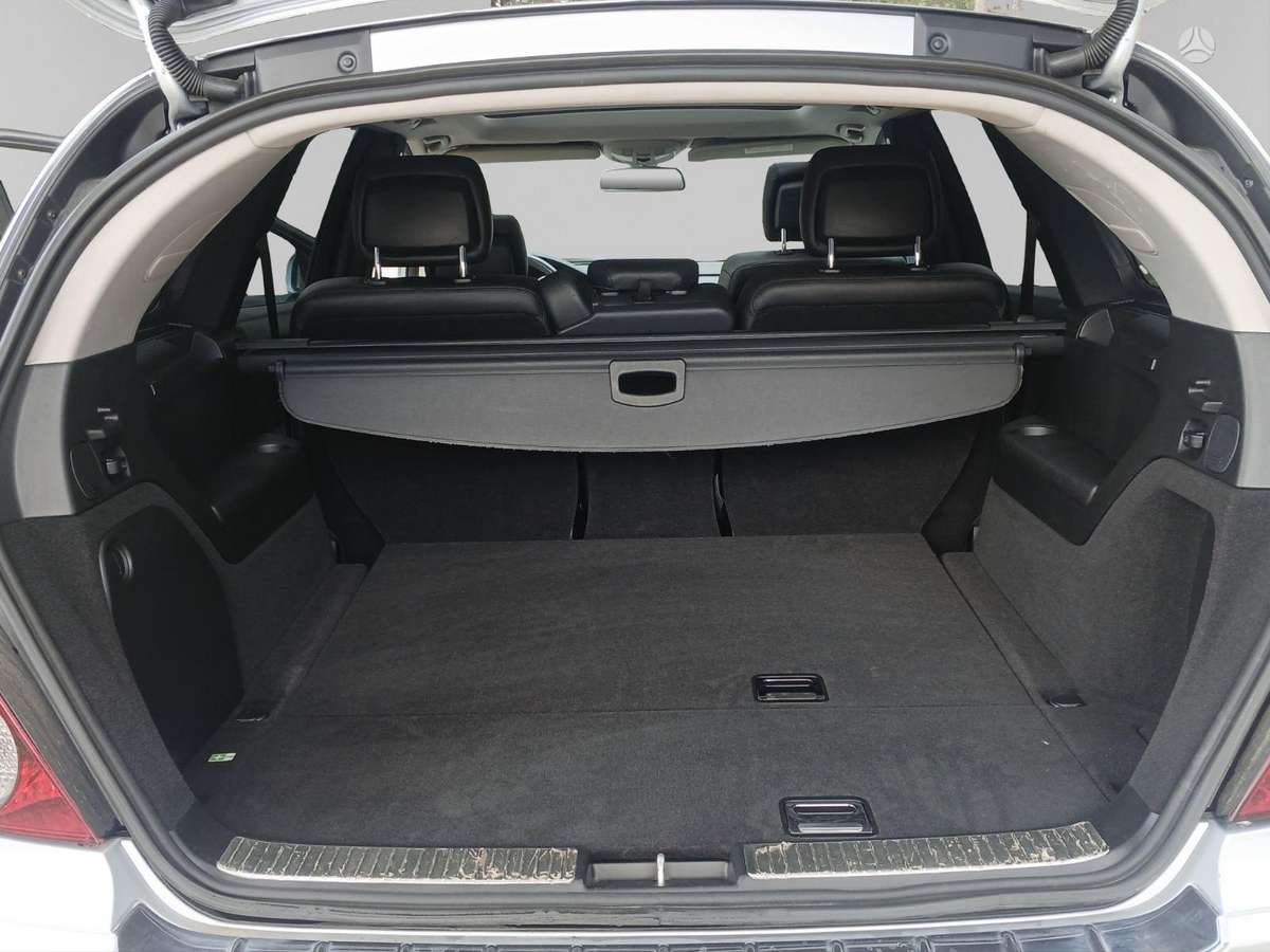 Mercedes-Benz R320 2009 — photo 16