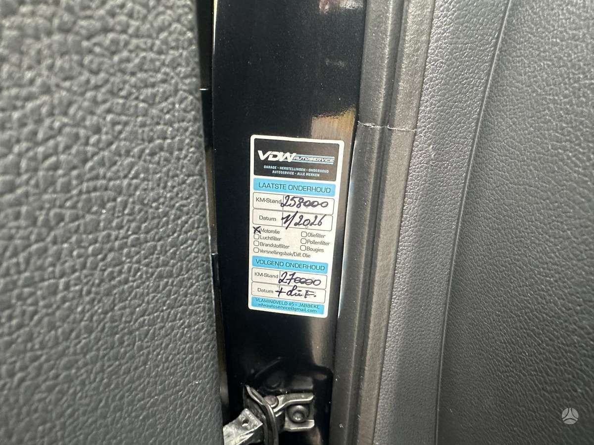 Volkswagen Sharan 2011 — photo 10