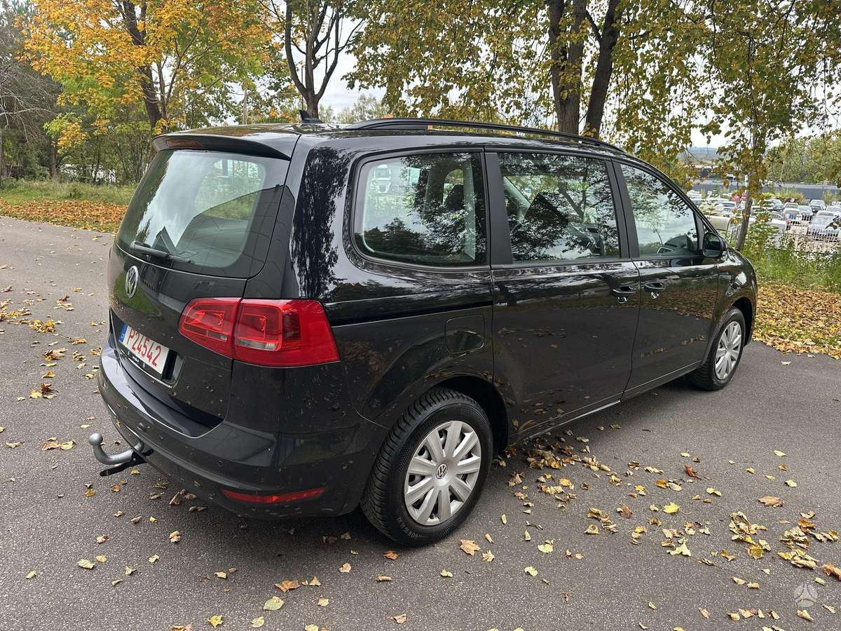 Volkswagen Sharan 2011 — photo 5