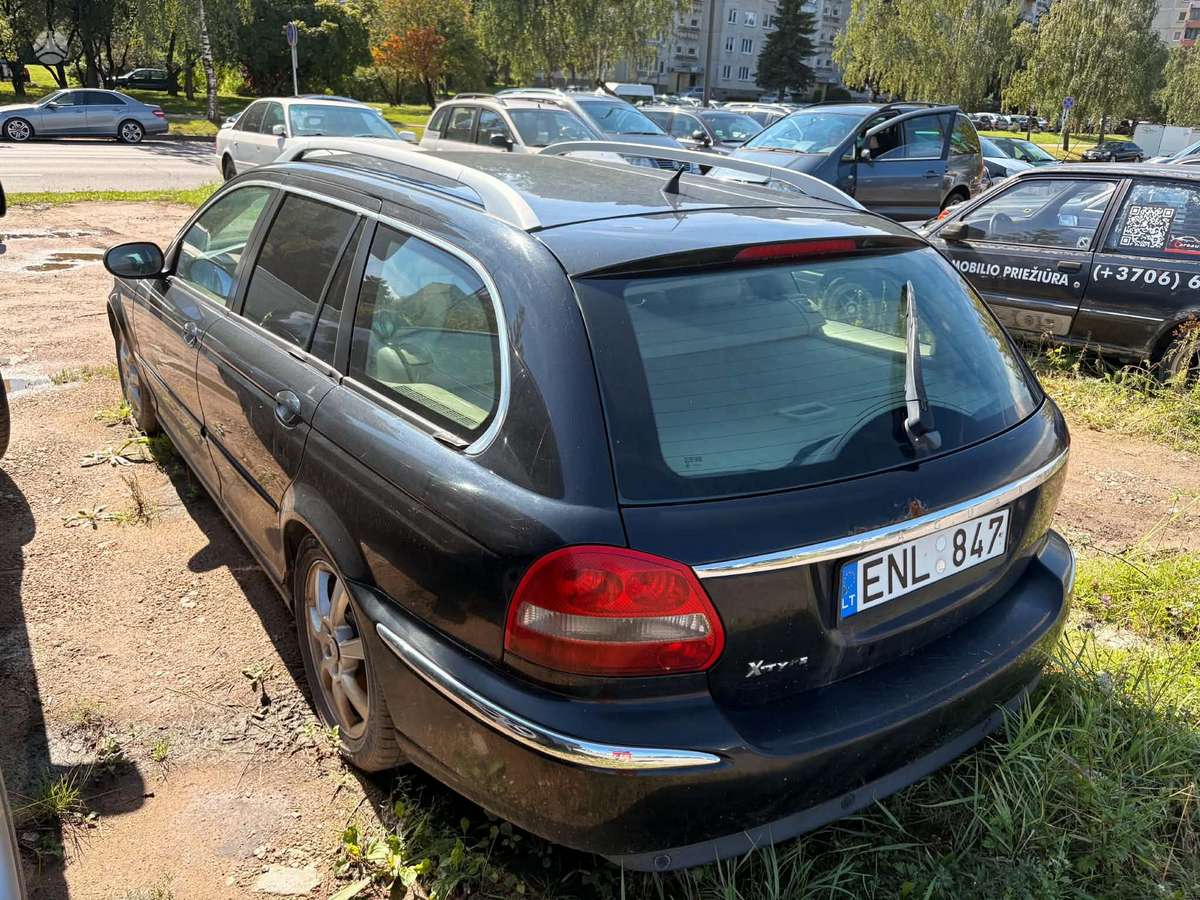 Jaguar X-Type 2006 — двигун 1998 cm³, 131 HP (96kW)