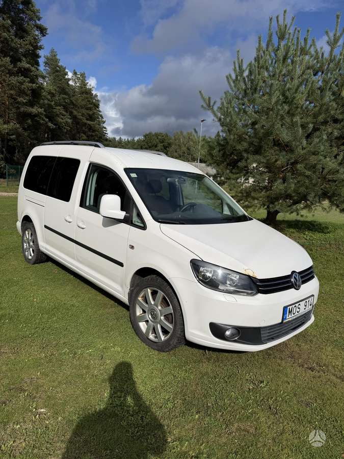 Volkswagen Caddy 2011 — rear view