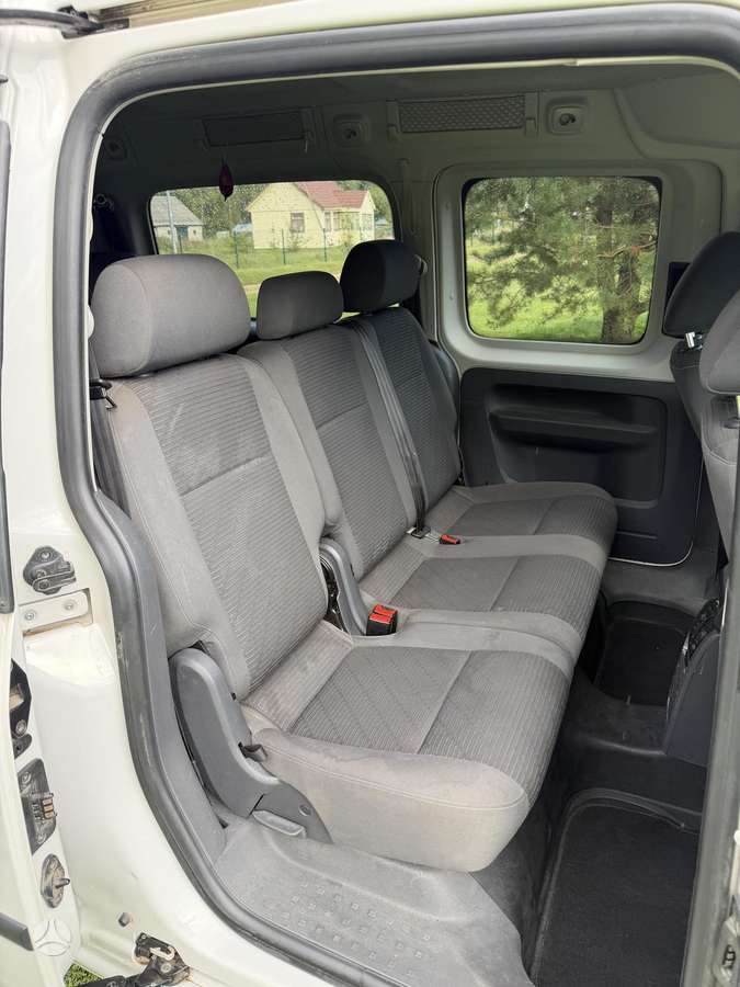 Volkswagen Caddy 2011 — photo 6