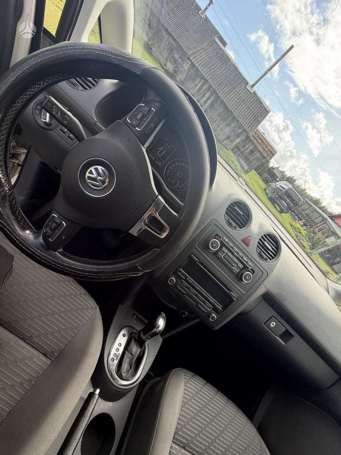 Volkswagen Caddy 2011 — photo 9