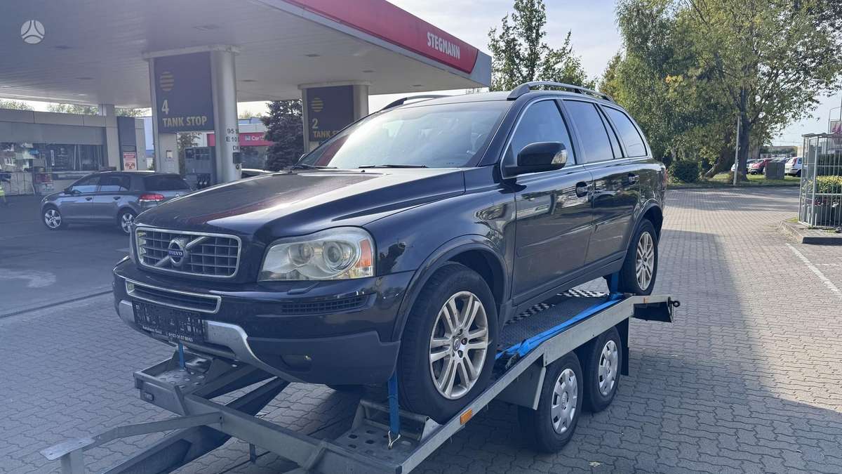 Volvo XC90 2010 — engine 2400 cm³, 185 HP (136kW)