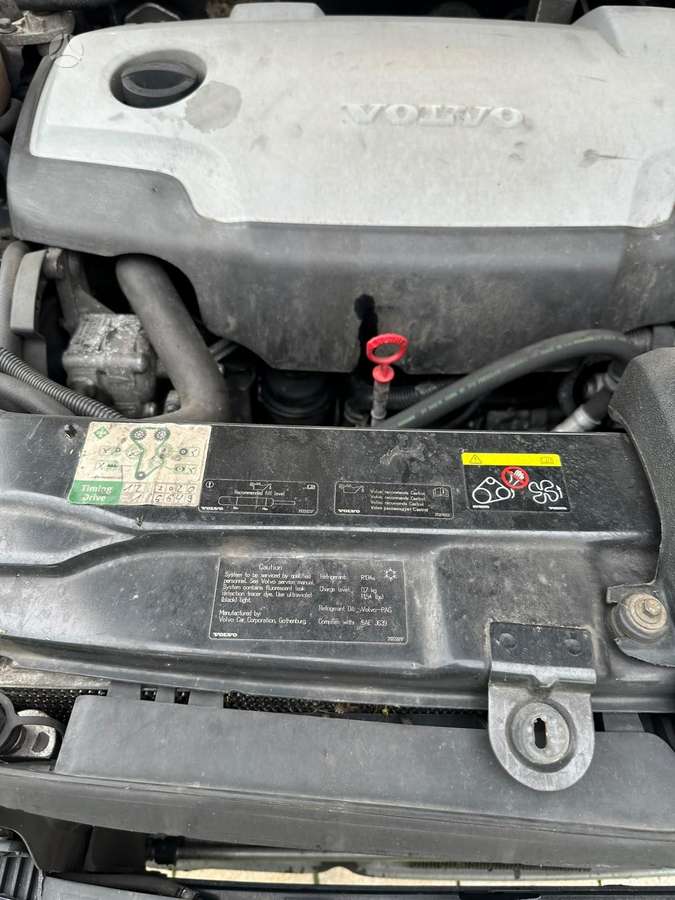 Volvo XC90 2010 — photo 9