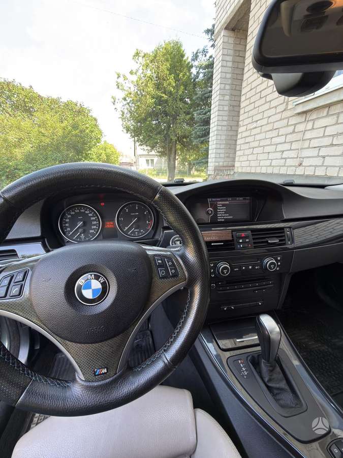 BMW 325 2008 — photo 5