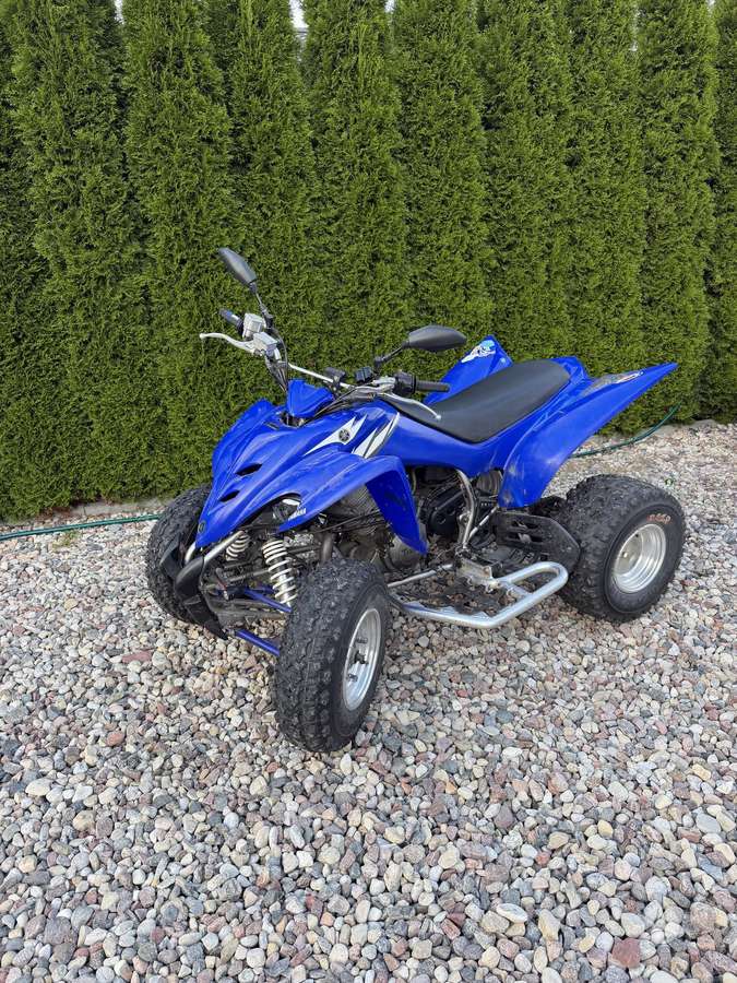 Yamaha Raptor 2006 — rear view