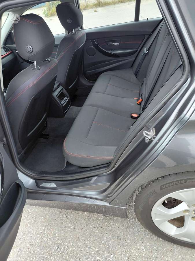 BMW 320 2013 — photo 11