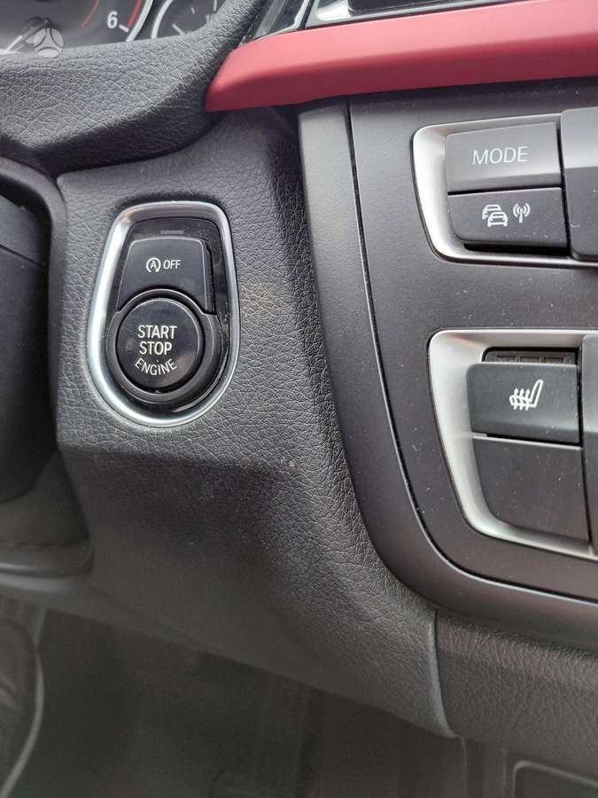 BMW 320 2013 — photo 13