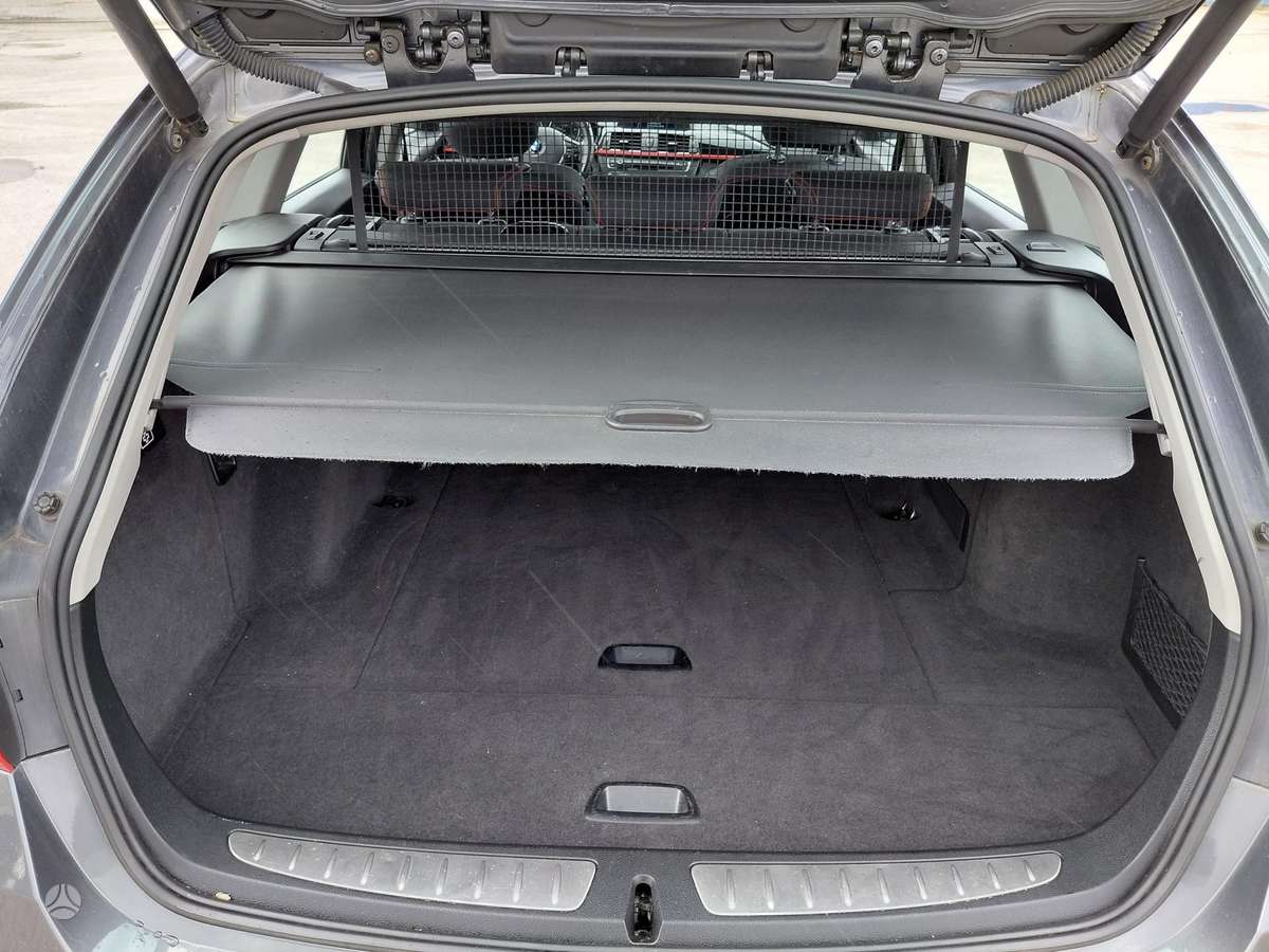 BMW 320 2013 — photo 19