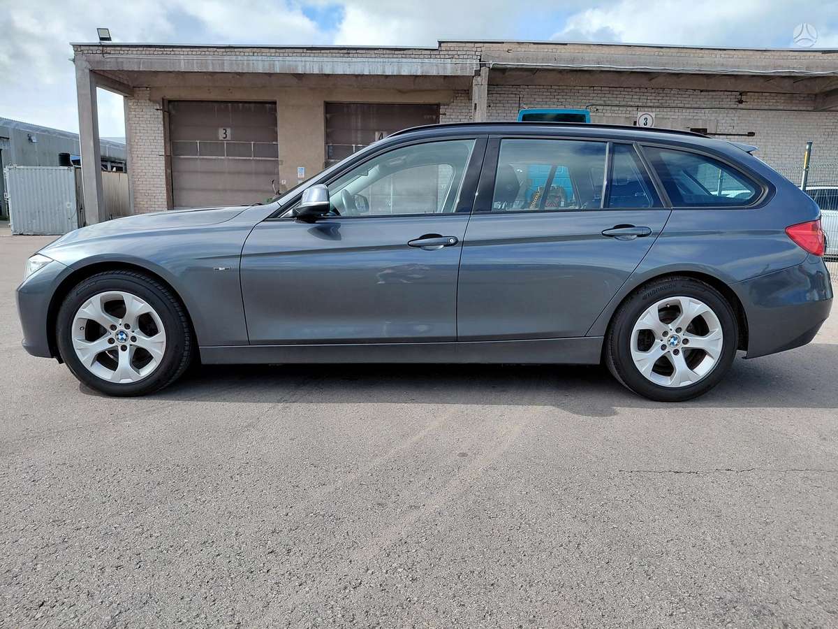 BMW 320 2013 — photo 5