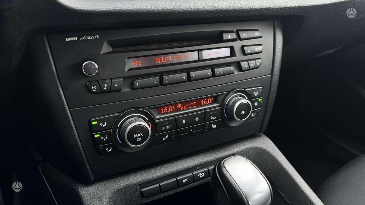 BMW X1 2011 — photo 19