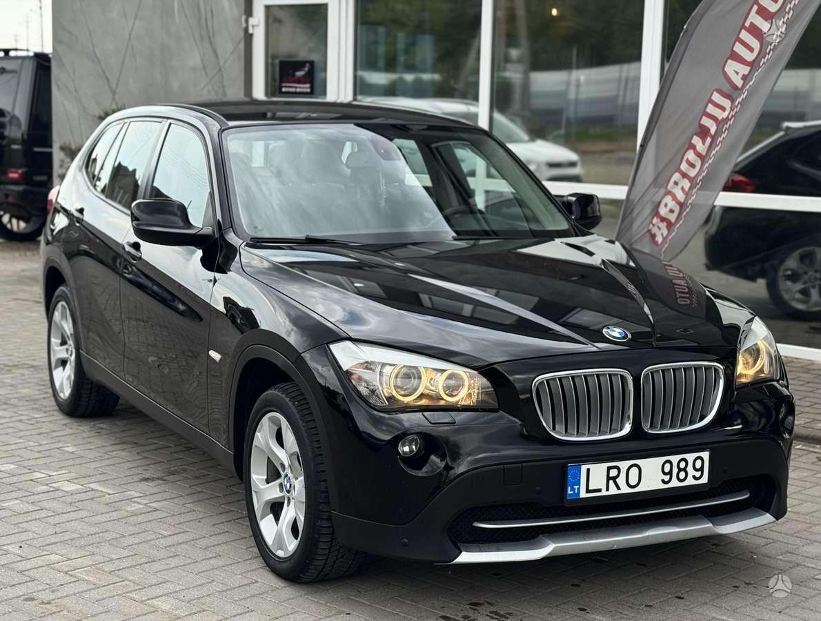BMW X1 2011 — photo 6