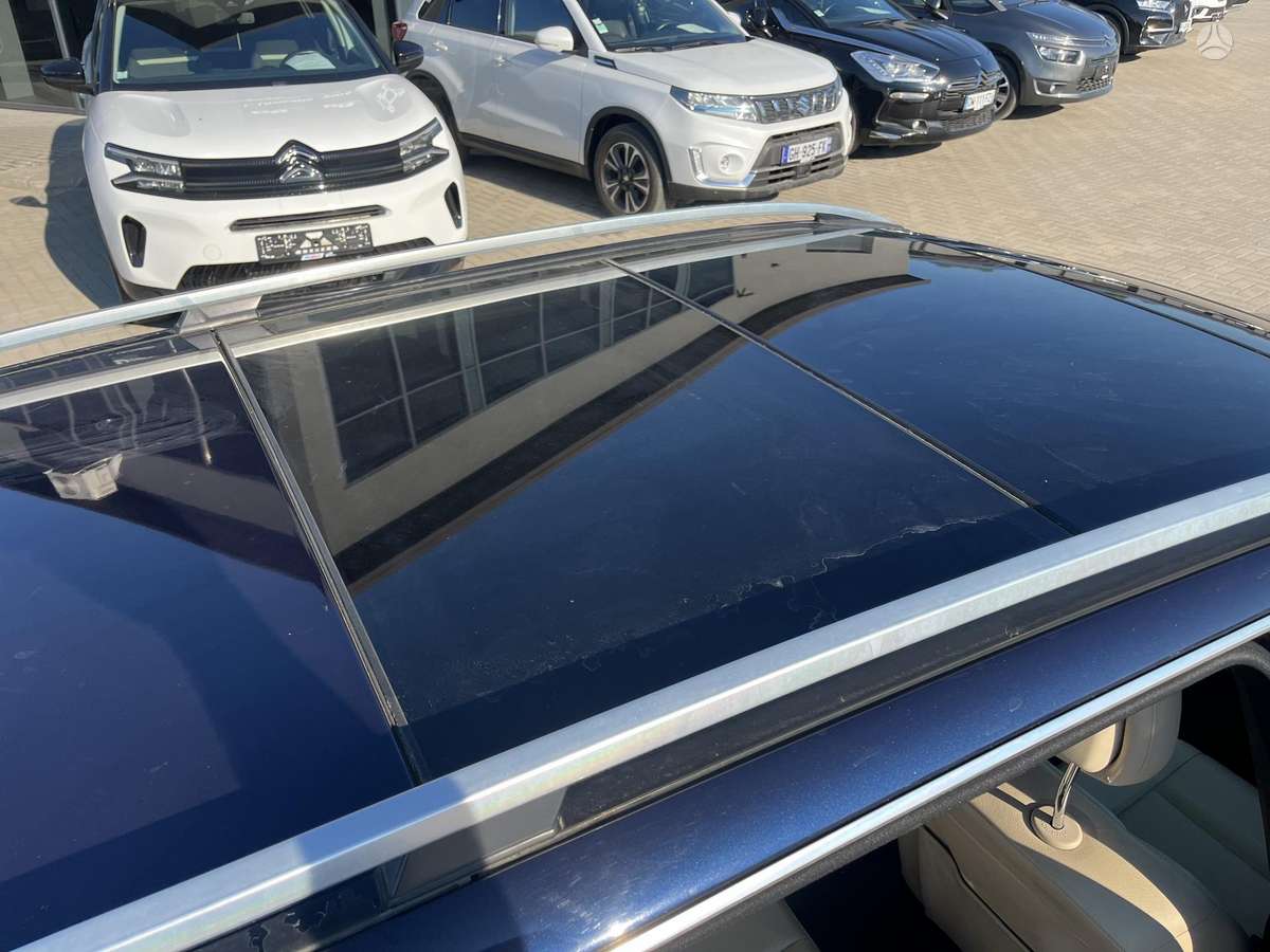 Mercedes-Benz C250 2011 — photo 16