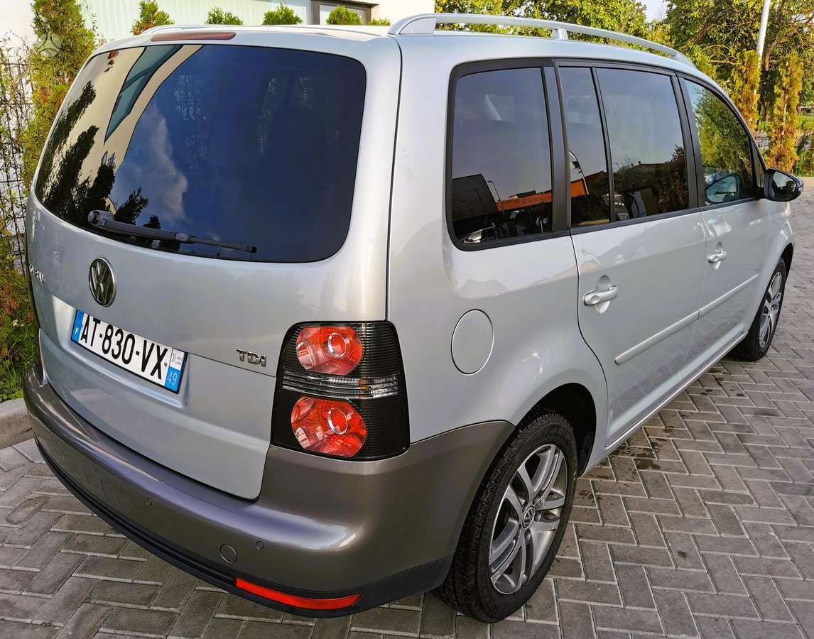 Volkswagen Touran 2008 — photo 6