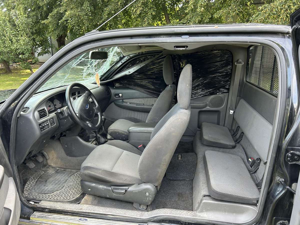 Ford Ranger 2006 — photo 17