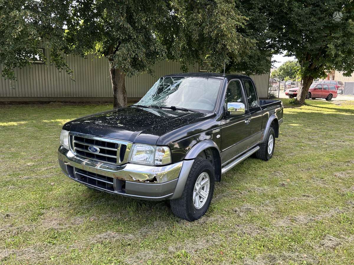 Ford Ranger 2006 — interior