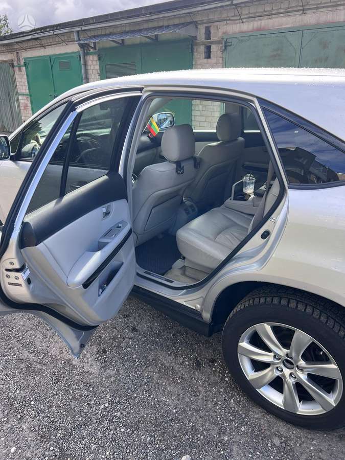 Lexus RX 2008 — photo 28