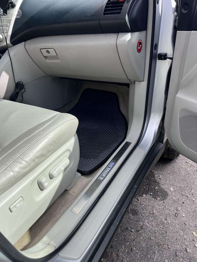 Lexus RX 2008 — photo 34