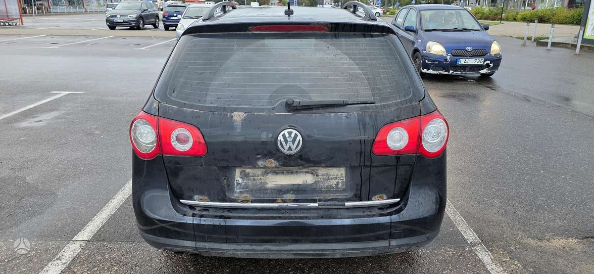 Volkswagen Passat 2005 — photo 8