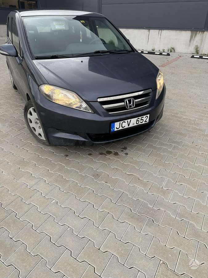 Honda FR-V 2008 — photo 5